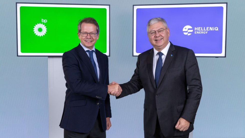1_BP-HELLENiQ ENERGY signing
